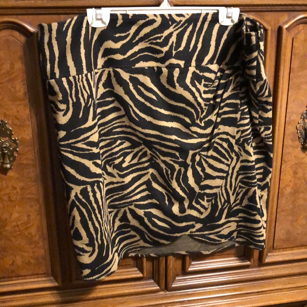 Animal print skirt